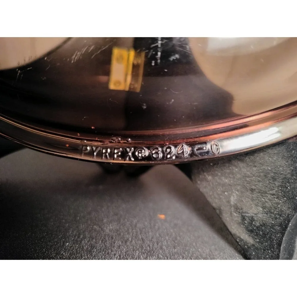 Pyrex #624-C brown glass replacement cover for the #024 2qt round casserole dish